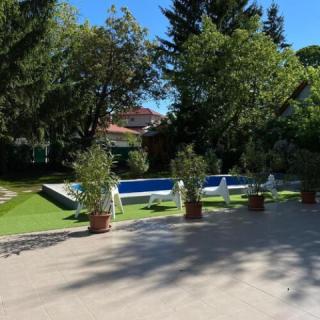 Anonymus Vendégház, 10 szoba 27 férőhely