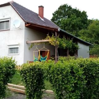 Szőlő-Hegy Vendégház, 2 szoba 4 férőhely