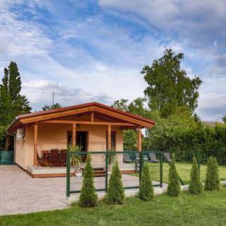 Hullám Nyaralóház, 1 apartman 4 férőhely