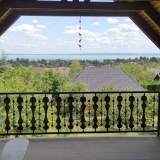 Panoráma Apartmanház, 3 apartman 15 férőhely