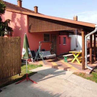 Ria Nyaraló, 3 szoba 5 férőhely