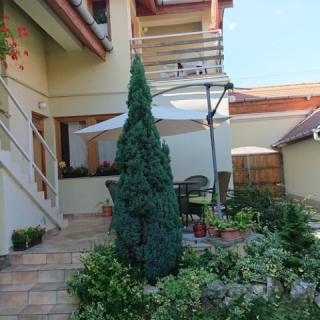 Csiszár Vendégház, 4 szoba 10 férőhely