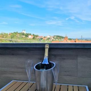 Mandula Villa, 5 apartman 10 férőhely