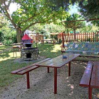 Erzsike Apartman, 1 apartman 6 férőhely