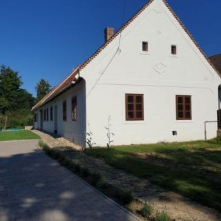 Cselédház Apartman, 5 szoba 10 férőhely