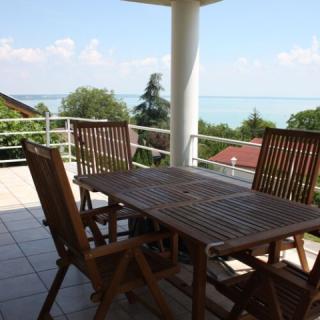 Fügefa Apartman, 3 apartman 14 férőhely