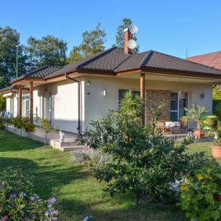 Mácsai Nyaraló, 3 szoba 5 férőhely