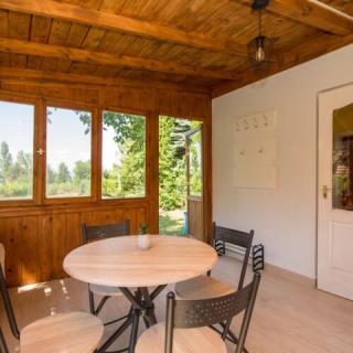 958 Diófa Ikerfél Nyaraló, 1 apartman 4 férőhely