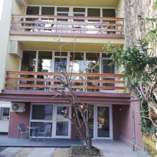 Tavaszház Apartmanok, 6 apartman 16 férőhely