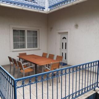 Kék Kuckó Vendégház, 1 apartman 8 férőhely