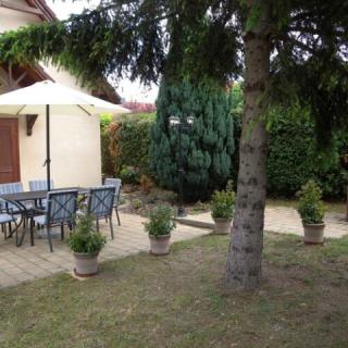 Nyaralóház Wi-Fi-vel és klímával, 1 apartman 10 férőhely