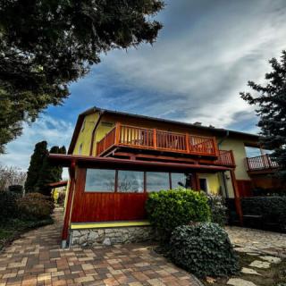 Magasparti Vendégház, 6 szoba 15 férőhely