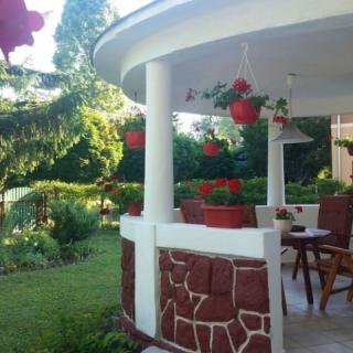 Holdviola Nyaralóház, 4 szoba 6 férőhely