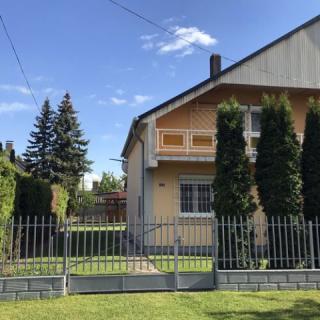 Bajcsy Ikernyaraló, 3 szoba 6 férőhely