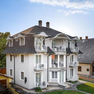 VillaBoglár Panzió, 10 szoba 25 férőhely