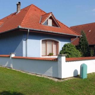 Kristóf Apartmanházak, 3 apartman 14 férőhely