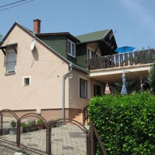 Hlinyánszky Apartman, 1 apartman 5 férőhely