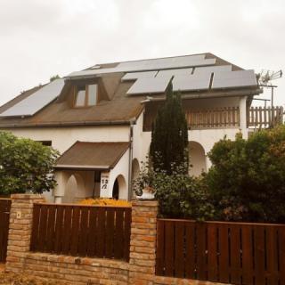 Napraforgó Villa, 5 szoba 10 férőhely