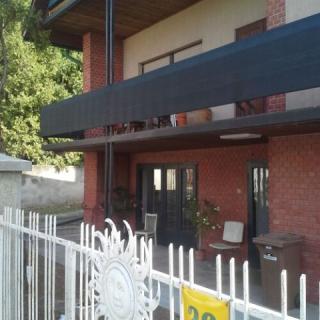 Napsugárház Apartman, 2 apartman 10 férőhely