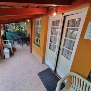Hortenzia Apartmanház, 1 apartman 9 férőhely