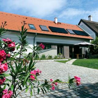 Kaska Ház, 6 apartman 18 férőhely