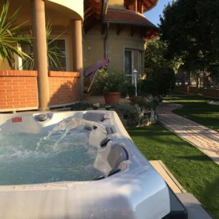 Szabó Vendégház, 4 apartman 12 férőhely