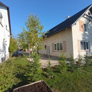 Tulipánfa Apartman, 1 apartman 5 férőhely