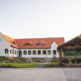 Vitorlás Vendégház, 7 szoba 22 férőhely