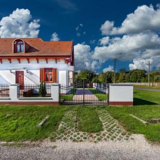 Andrea Nyaraló, 4 szoba 8 férőhely