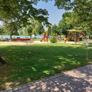 Föveny Apartman, 5 apartman 21 férőhely