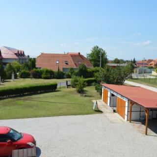 Ellie Apartman, 1 apartman 6 férőhely