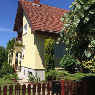 Szalai Vendégház, 3 szoba 10 férőhely