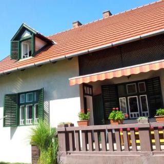 Mackó Nyaraló, 3 szoba 7 férőhely