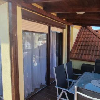 Apartman For 4, 1 apartman 4 férőhely