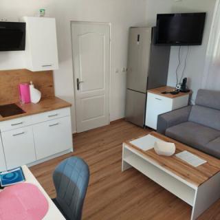 Rozmaring Apartman, 1 apartman 4 férőhely