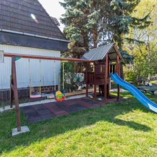 Nyaraló24 Gye33, 3 apartman 8 férőhely