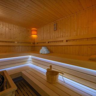 H55 Apartman, 23 apartman 46 férőhely