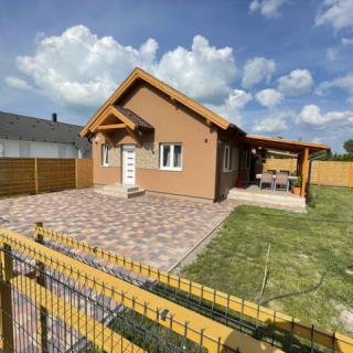 Lilla Apartman, 1 apartman 4 férőhely