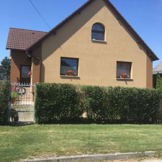 CsaládiHáz Apartman, 1 apartman 4 férőhely