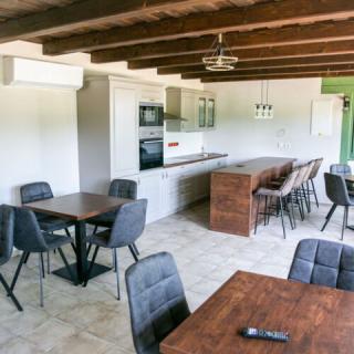 Borostyán Porta, 4 szoba 16 férőhely