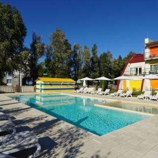 Colors Holiday Hotel, 48 szoba 144 férőhely