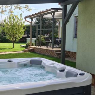 Lili Apartmanház, 1 apartman 16 férőhely