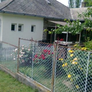 Juhar Vendégház, 4 szoba 9 férőhely