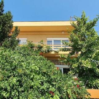 Kiss Guesthouse, 1 apartman 12 férőhely