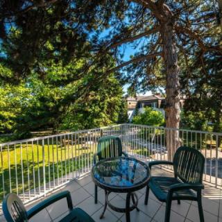 Regatta Panzió, 21 szoba 41 férőhely