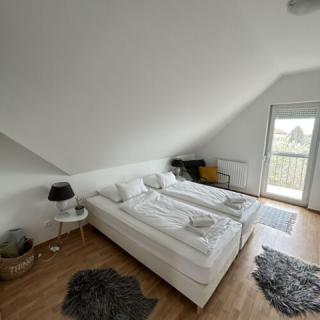 Villa Hegyalja, 6 szoba 12 férőhely