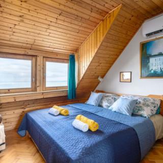 Hegyszéli Apartman, 1 apartman 3 férőhely