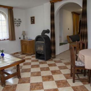 Nosztalgia Nyaralóház, 2 szoba 10 férőhely