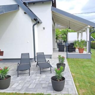 RR Vendégház, 3 szoba 6 férőhely