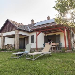 Jánoshegy 26 Vendégház, 3 szoba 6 férőhely